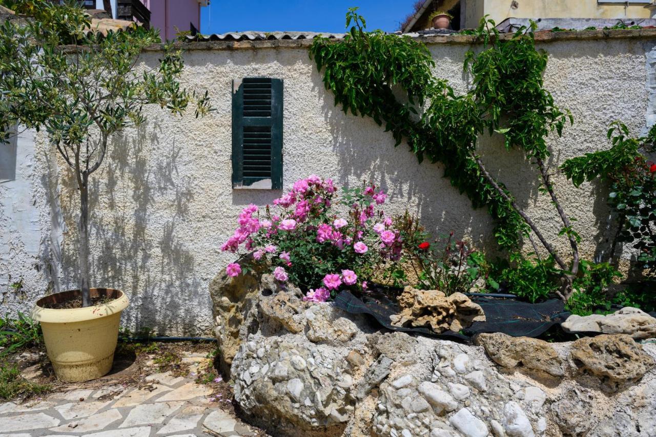 Harmony Corfu Apartments & Studios Corfu (city) Exterior foto